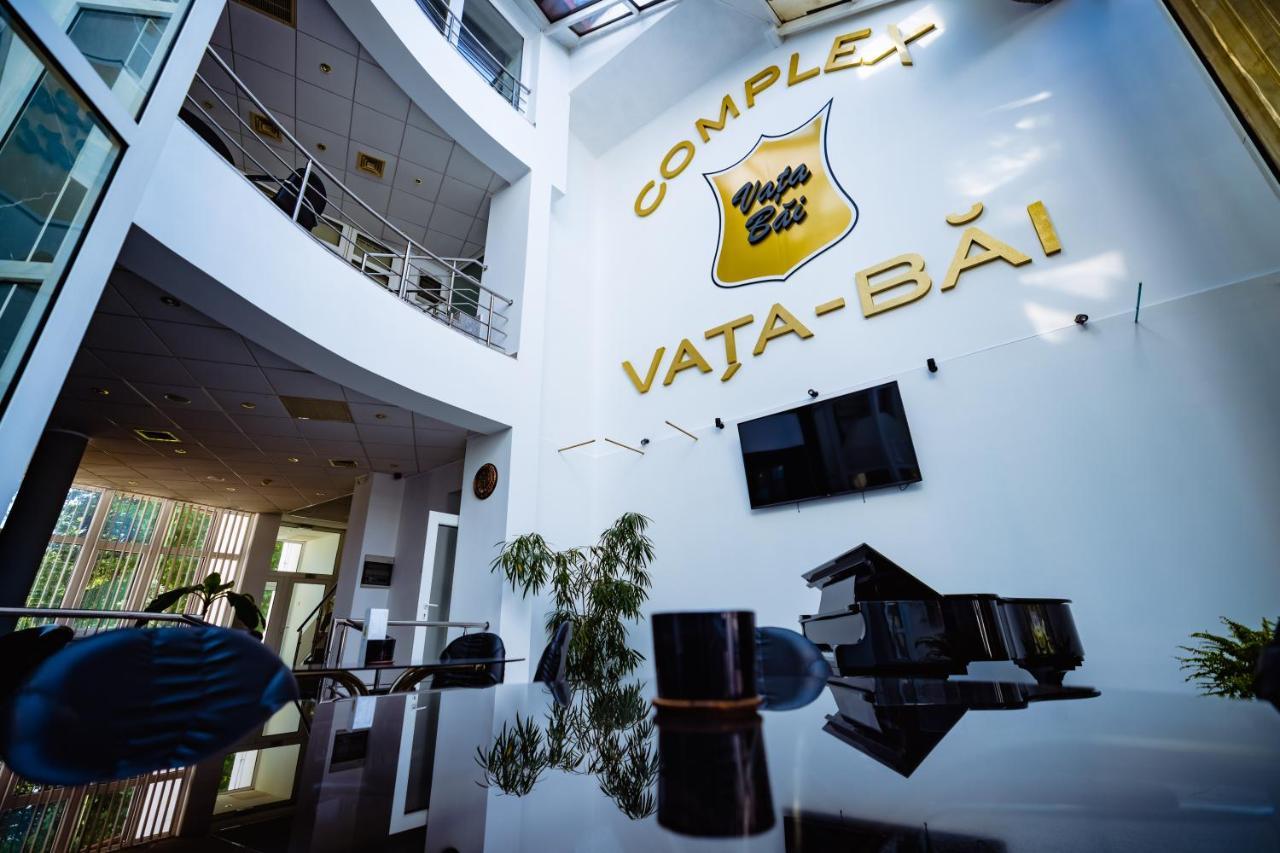 Complex Vata Bai Hotel Vata de Jos Exterior photo